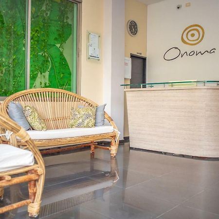 Onoma Hotel Lorica Bagian luar foto
