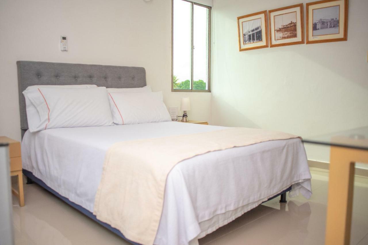Onoma Hotel Lorica Bagian luar foto