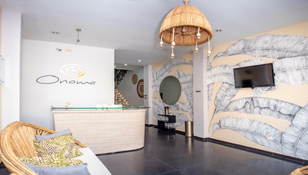 Onoma Hotel Lorica Bagian luar foto